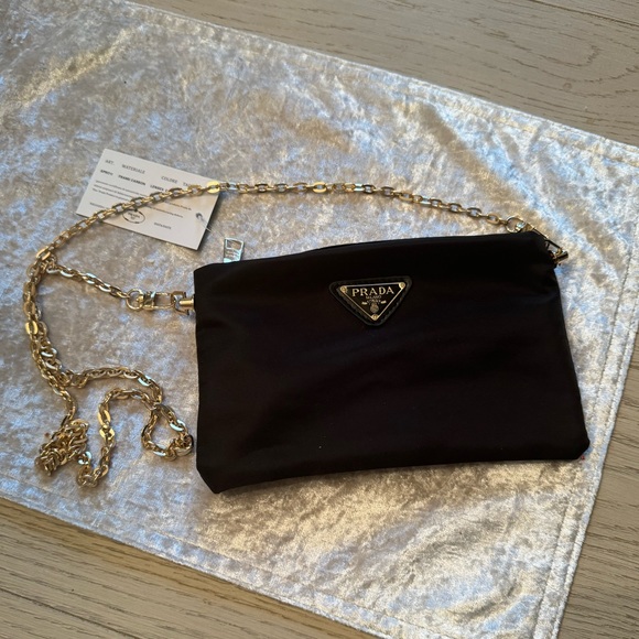 Prada Crossbody Bag Pouch Makeup Cosmetic Bag New - Picture 1 of 5